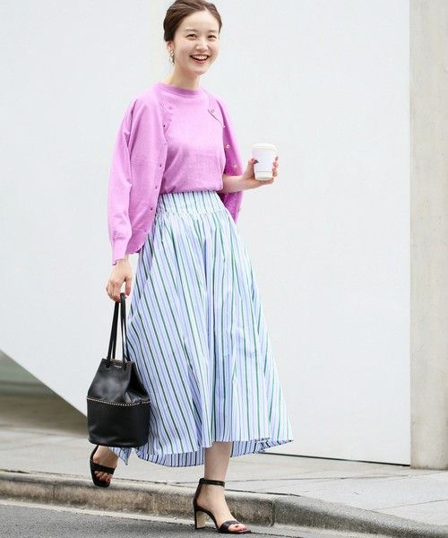 直條紋裙子 　裙子穿搭